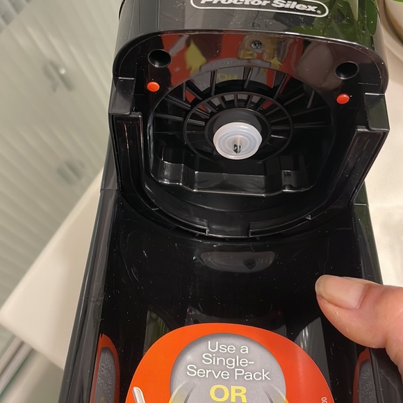 Proctor Silex Single-Serve Coffee Maker,10oz Capacity Black,Model 49961 - Picture 9 of 12